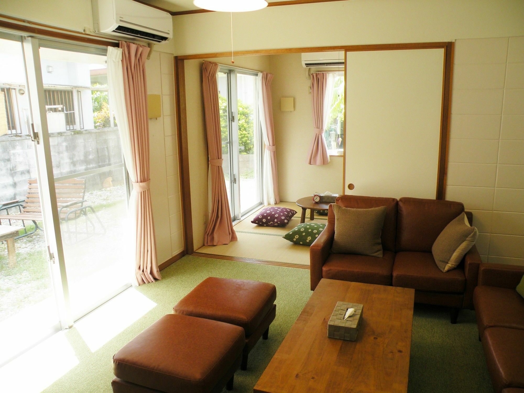 Motobu Cottage Nobaru Esterno foto